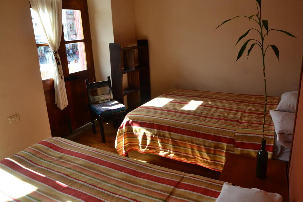 El Cafecito Hostel كوينكا الغرفة الصورة